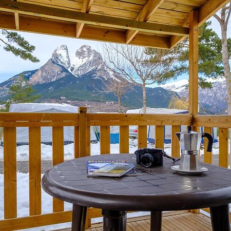 Bungalows Del Camping Pedraforca Saldés Pokoj fotografie