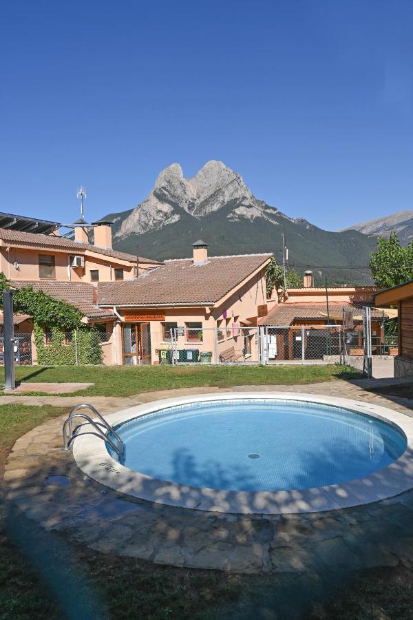Bungalows Del Camping Pedraforca Saldés Exteriér fotografie
